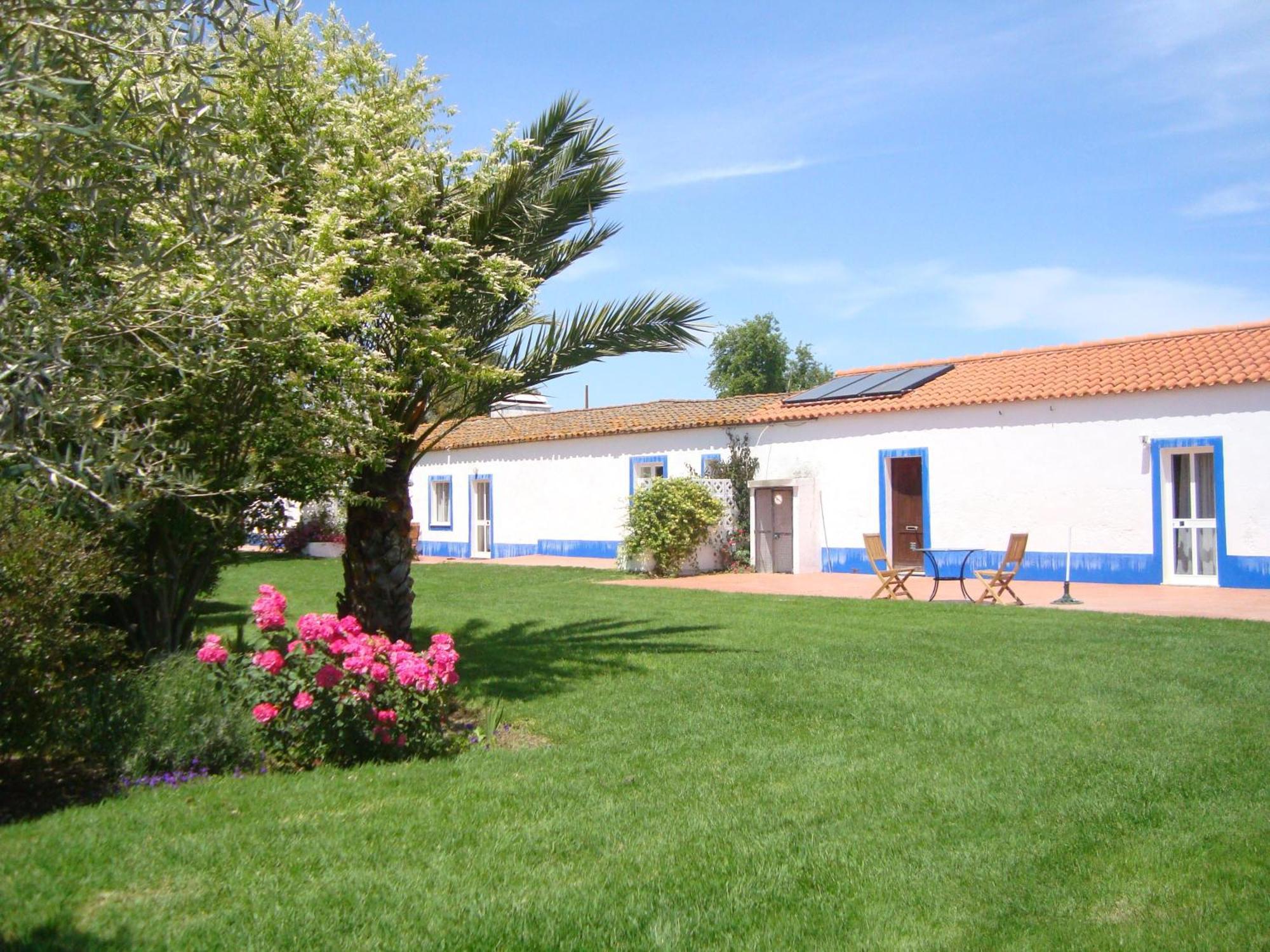 Monte Da Serralheira Agro Turismo Evora Bagian luar foto
