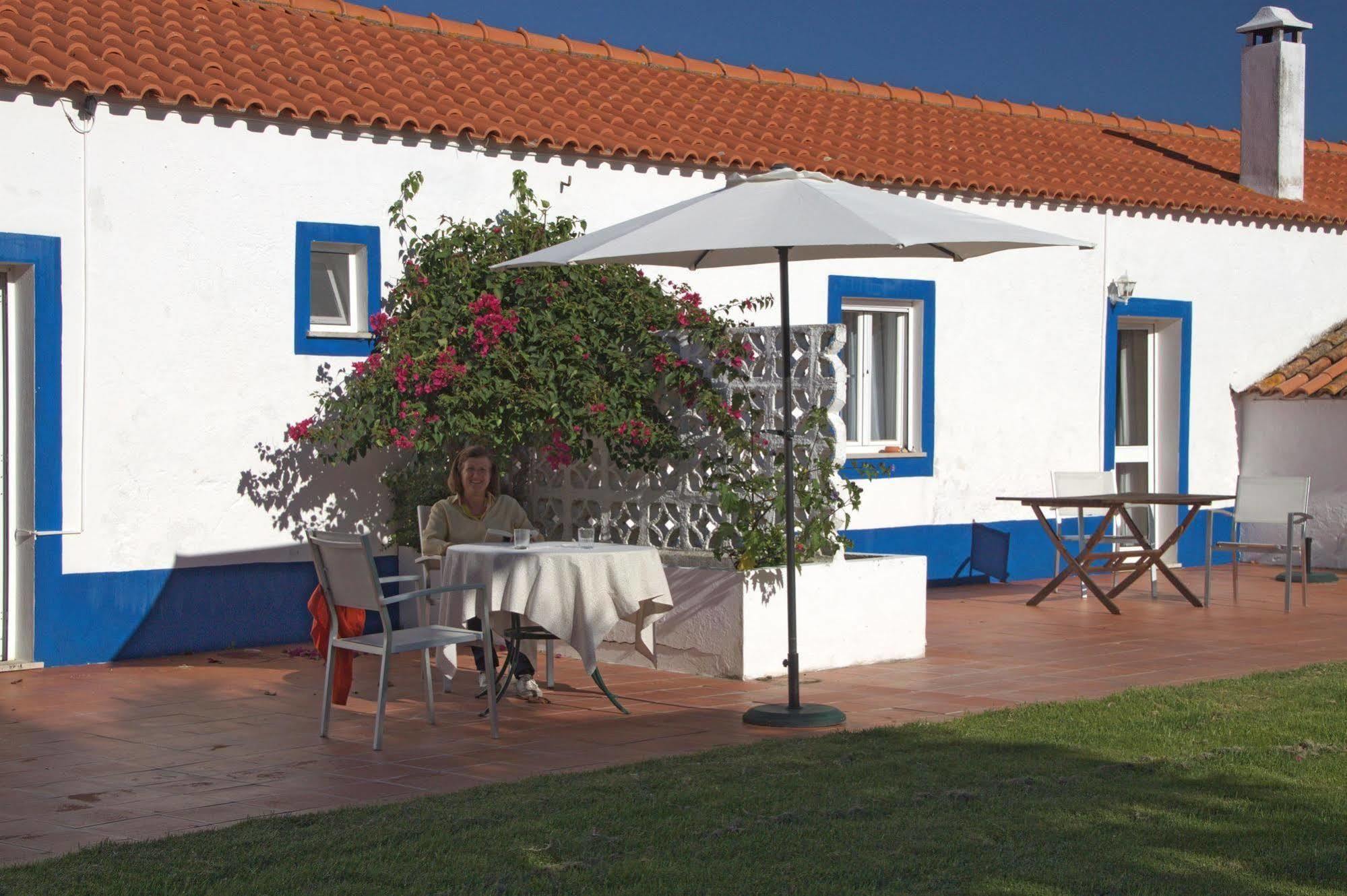 Monte Da Serralheira Agro Turismo Evora Bagian luar foto